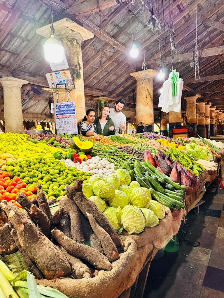 Villa Aroshina With Cooking Class 高尔 外观 照片