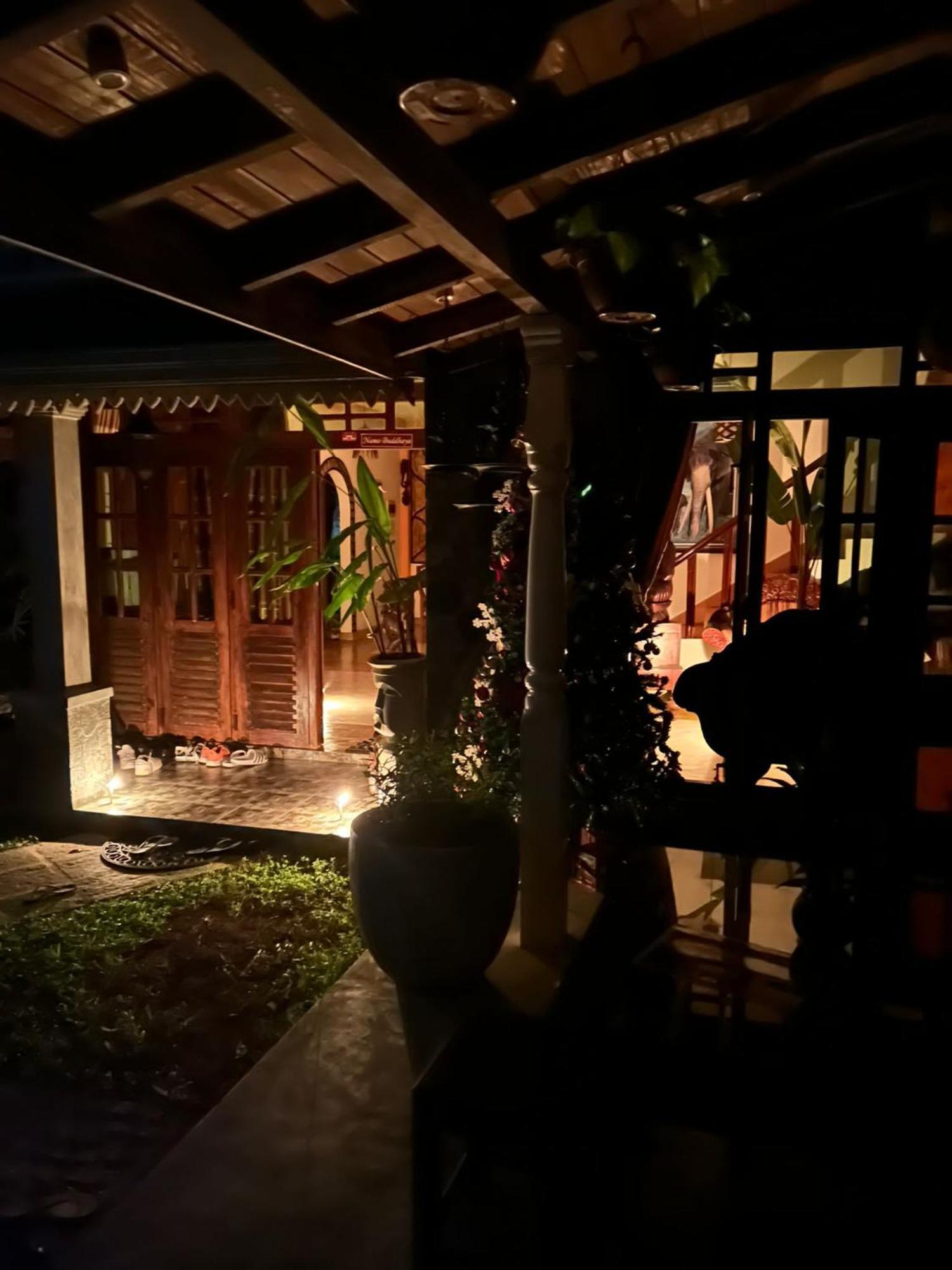 Villa Aroshina With Cooking Class 高尔 外观 照片